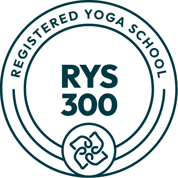 نشان رسمی مدرسه ثبت‌شده RYS 300 در Yoga Alliance